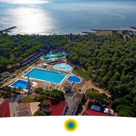 Club Del Sole Marina Julia Family Collection Hotell Exteriör bild