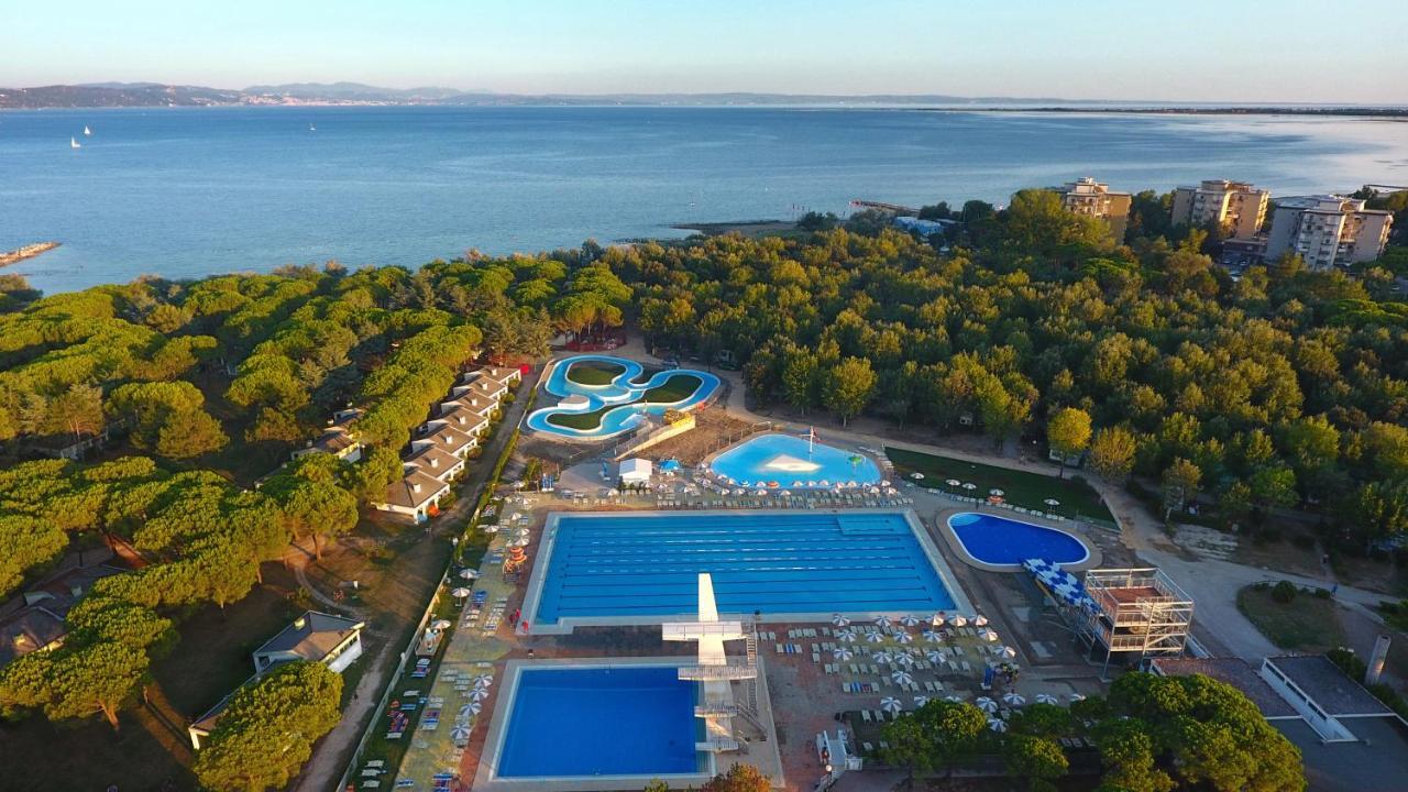 Club Del Sole Marina Julia Family Collection Hotell Exteriör bild