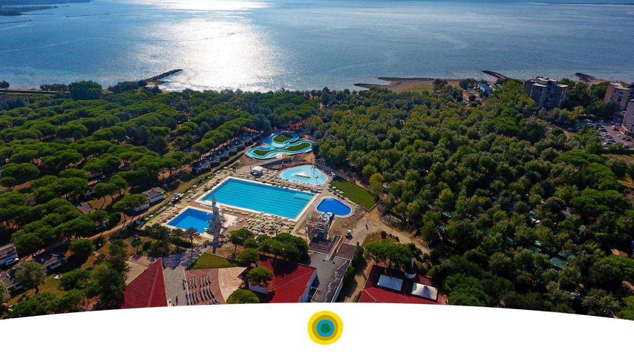 Club Del Sole Marina Julia Family Collection Hotell Exteriör bild